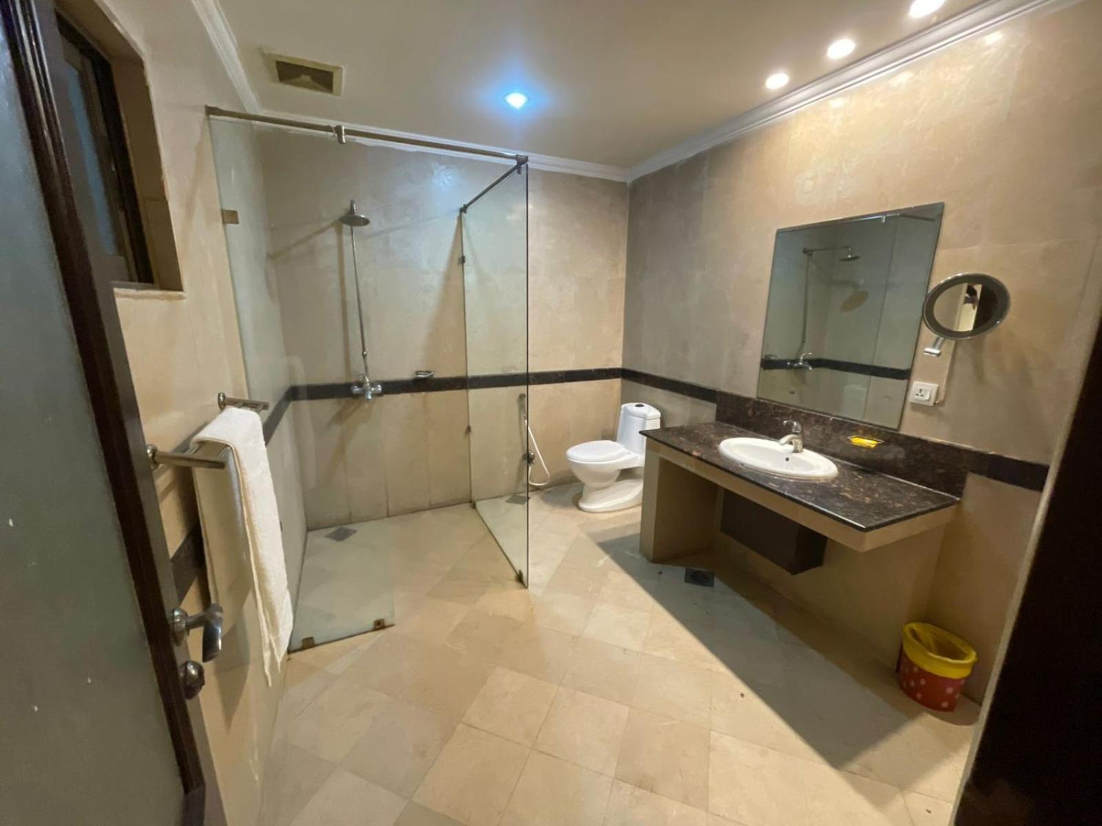 Panoramic Hotel Lahaur Zewnętrze zdjęcie