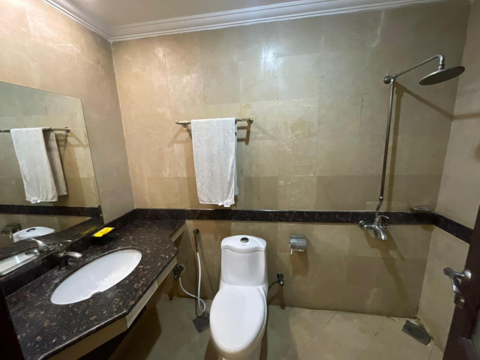 Panoramic Hotel Lahaur Zewnętrze zdjęcie